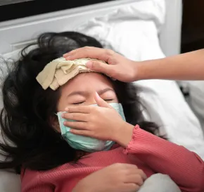 Tips Redakan Demam Anak Secara Alami dan Cepat di Rumah, MamZi Wajib Tahu!